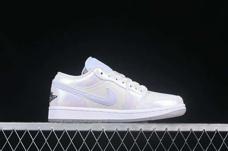 All Categories Air Jordan Jordan Series Basketball Shoes Air Jordan 1 Low Air Jordan 1 Low "Year of the Snake 2025" AJ1 Joe 1 Beige Symphony Pearlescent Low-top Cultural Basketball Shoes HF4080-001